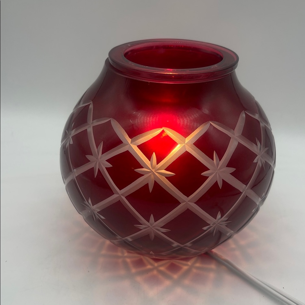 Scentsy Christmas Glow Wax Warmer Holiday Lights Up Retired